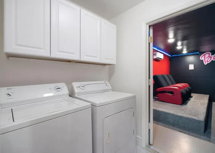 Holiday home Barbie's Dreamworld Hot Tub&hometheater