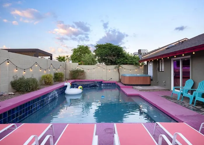 Barbie's Dreamworld Hot Tub&hometheater * Scottsdale