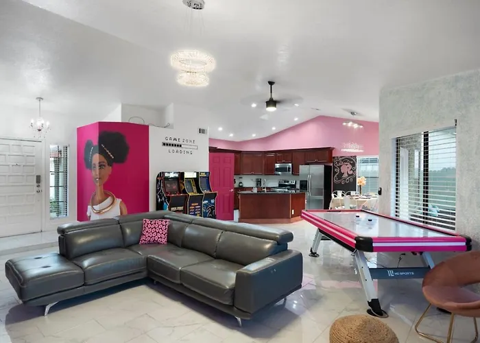 Holiday home Barbie's Dreamworld Hot Tub&hometheater Scottsdale